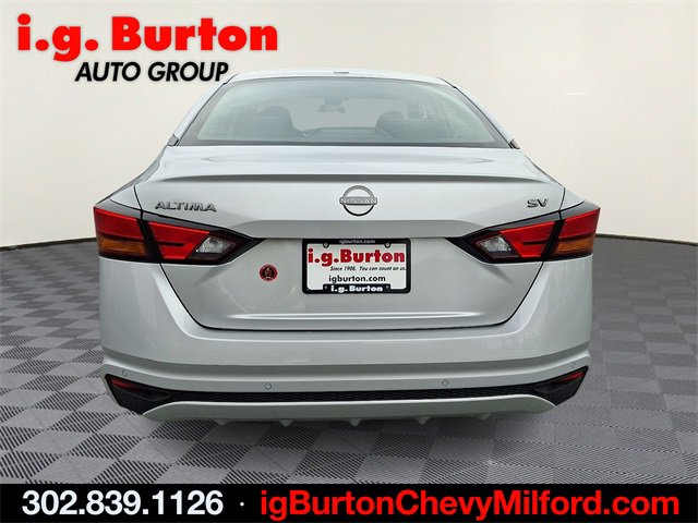 Used 2024 Nissan Altima 2.5 SV image 5