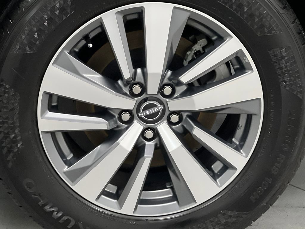 Used 2025 Nissan Pathfinder SL image 72