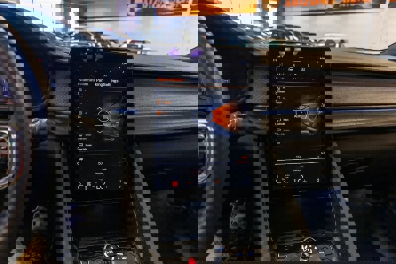 Used 2021 Polestar Polestar 2 image 12