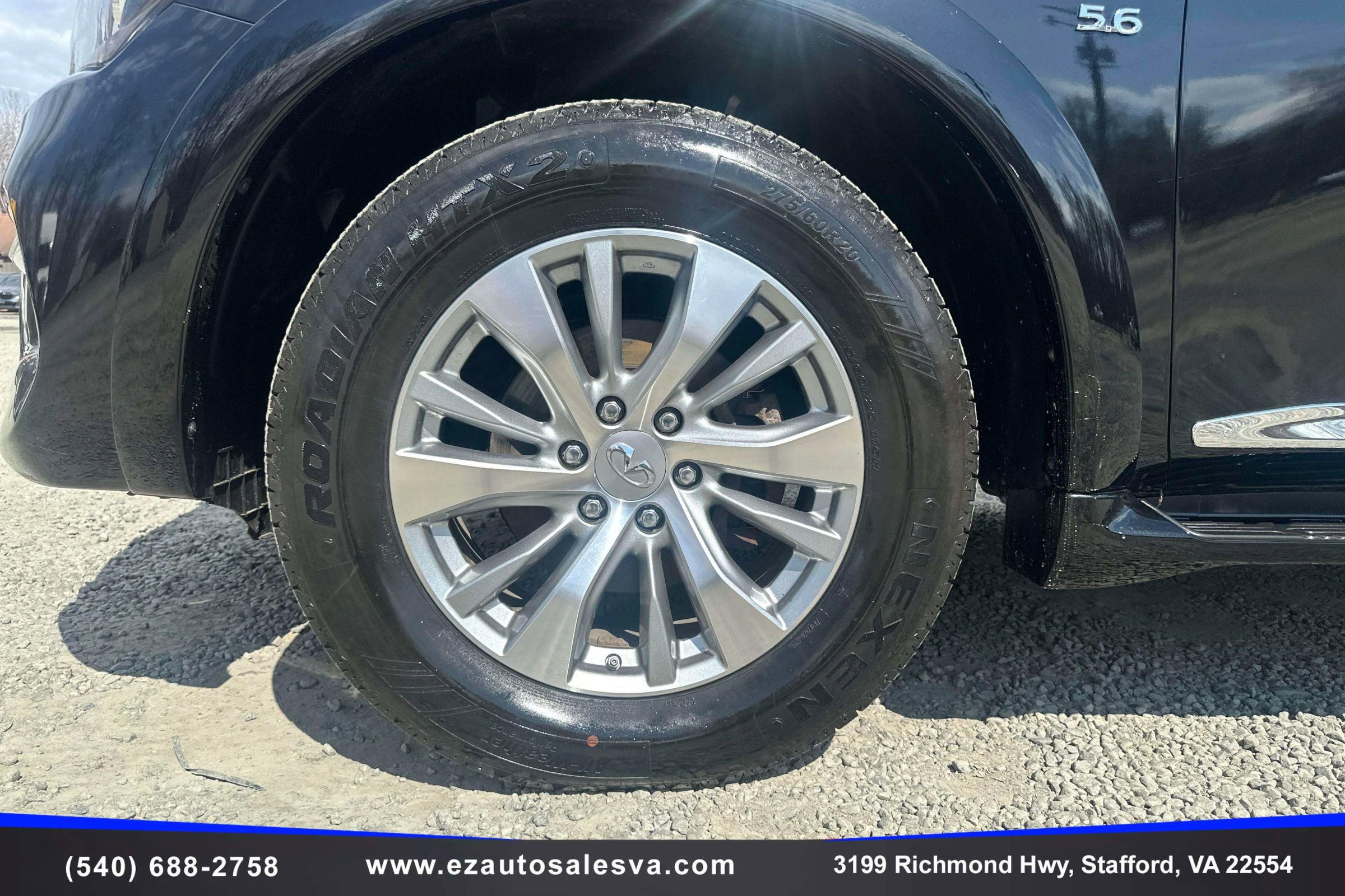 Used 2016 INFINITI QX80 4WD w/ Signature Edition Package image 10