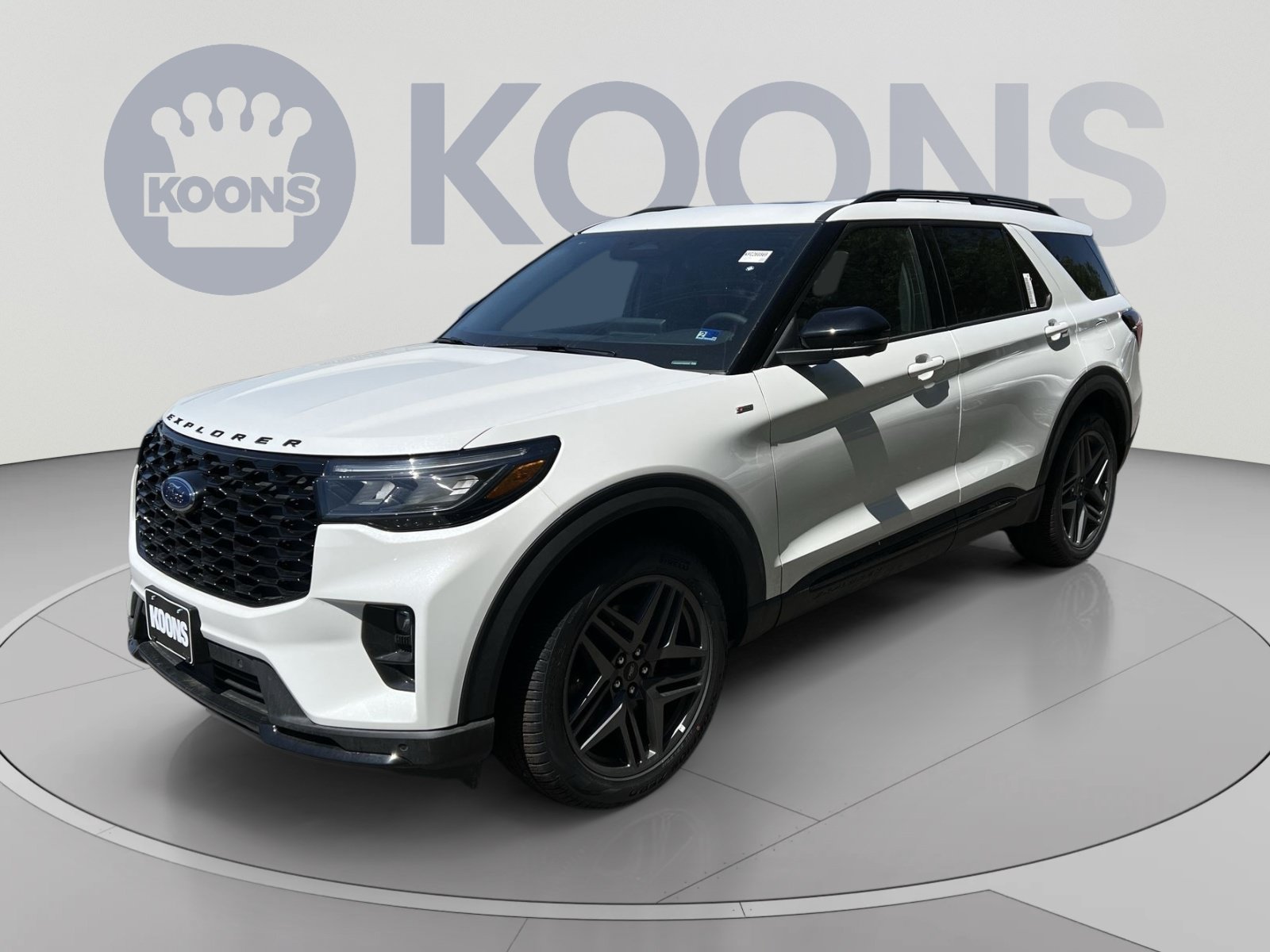 New 2026 Ford Explorer ST-Line w/ ST-Line Street Pack AWD/4WD image 1