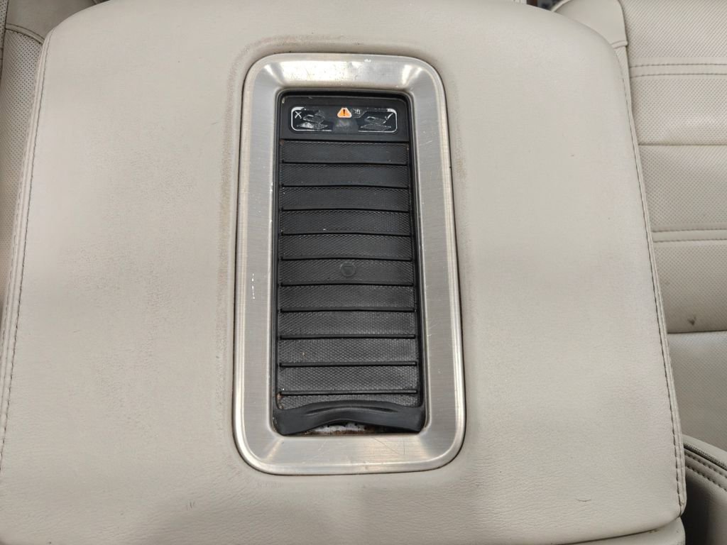 Used 2019 GMC Yukon Denali w/ Open Road Package image 10