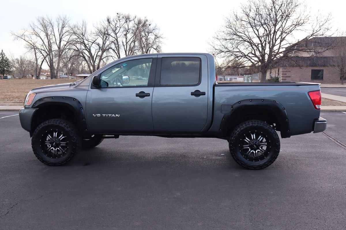 Used 2014 Nissan Titan S image 9
