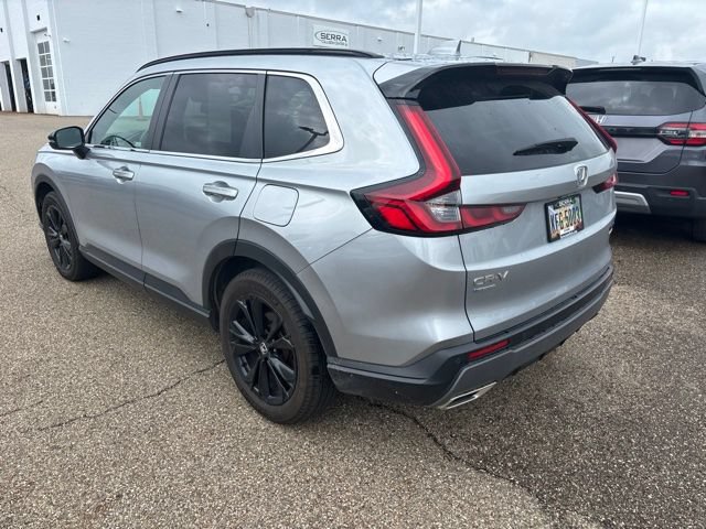 Used 2024 Honda CR-V Sport Touring image 4