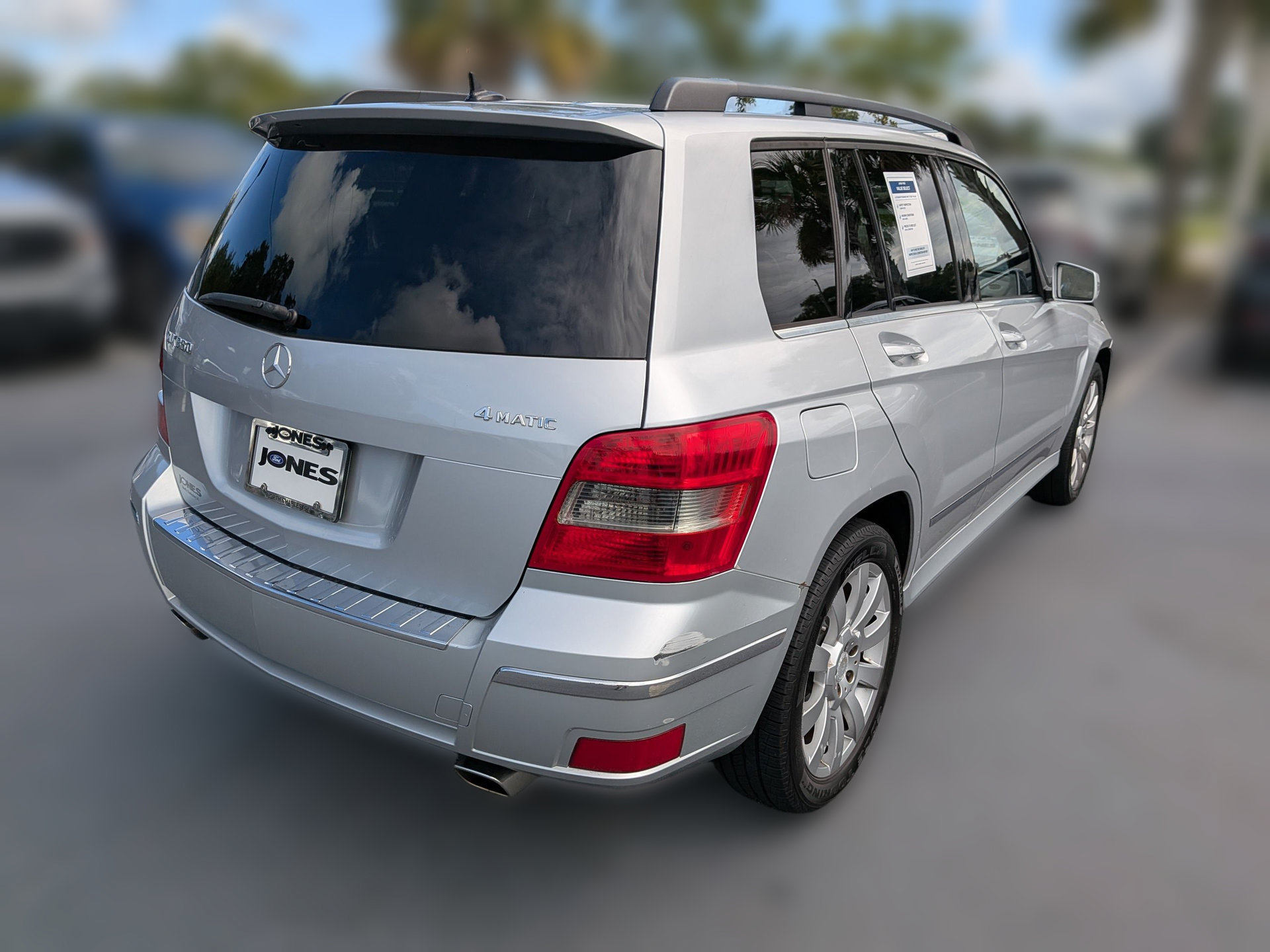 Used 2012 Mercedes-Benz GLK 350 4MATIC image 4