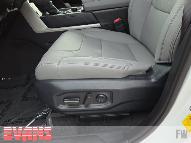New 2026 Toyota Tundra Limited AWD/4WD image 24
