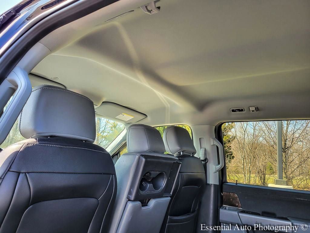 Used 2021 Ford F150 Lariat w/ Max Trailer Tow Package image 11