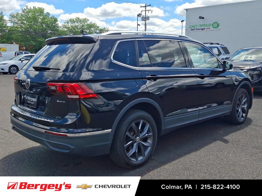 Used 2022 Volkswagen Tiguan SE AWD/4WD image 5