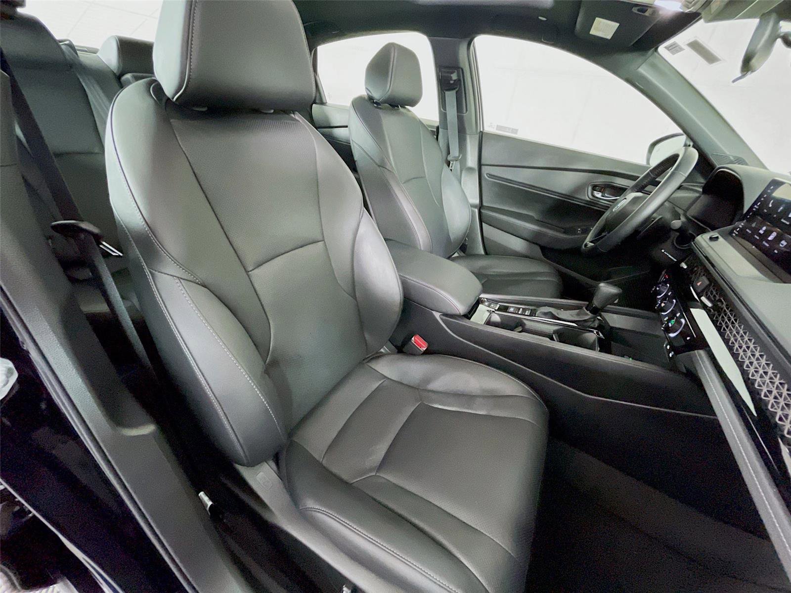 Used 2025 Honda Accord Sport image 30