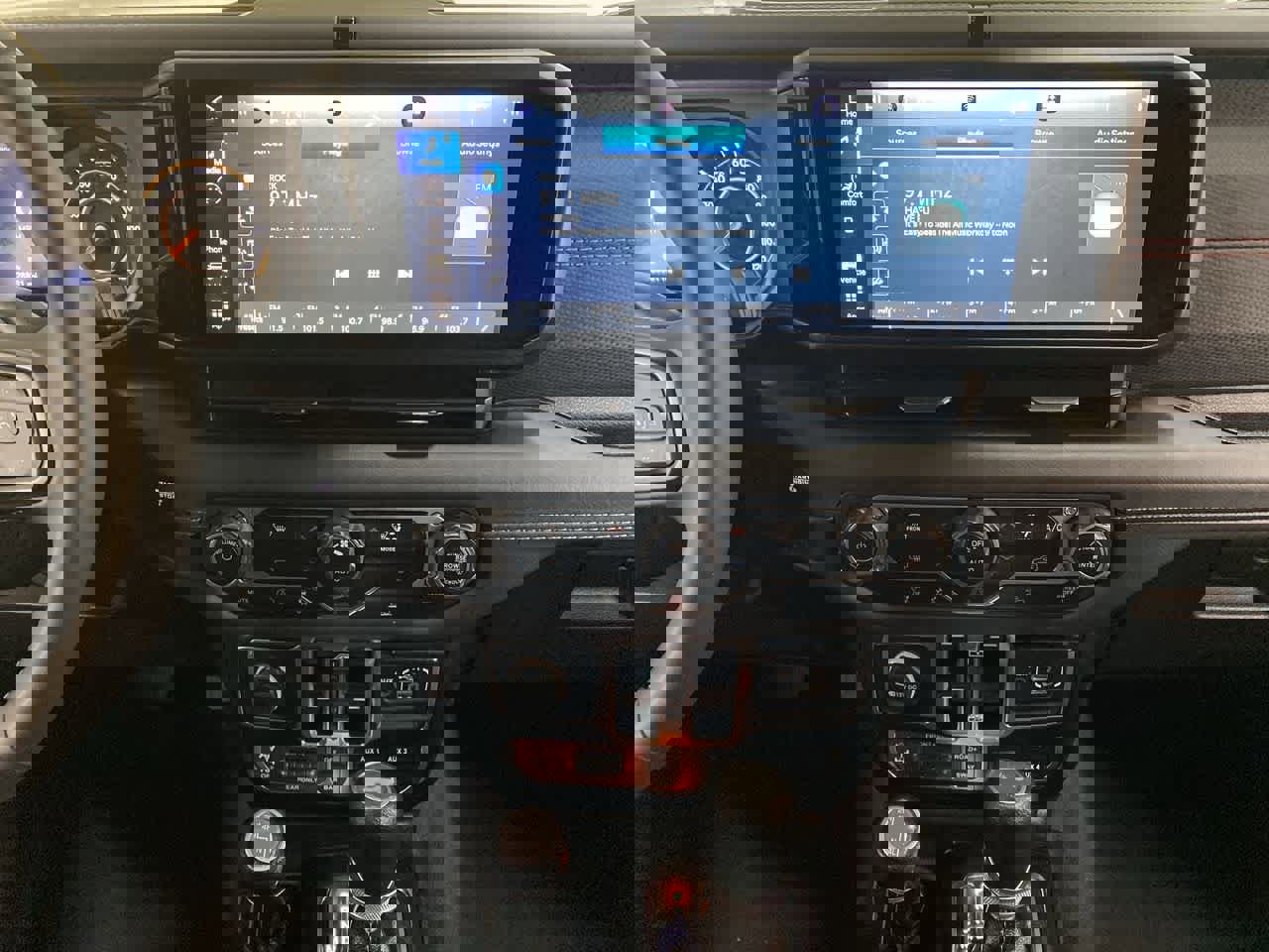 Used 2025 Jeep Wrangler Unlimited Rubicon image 25