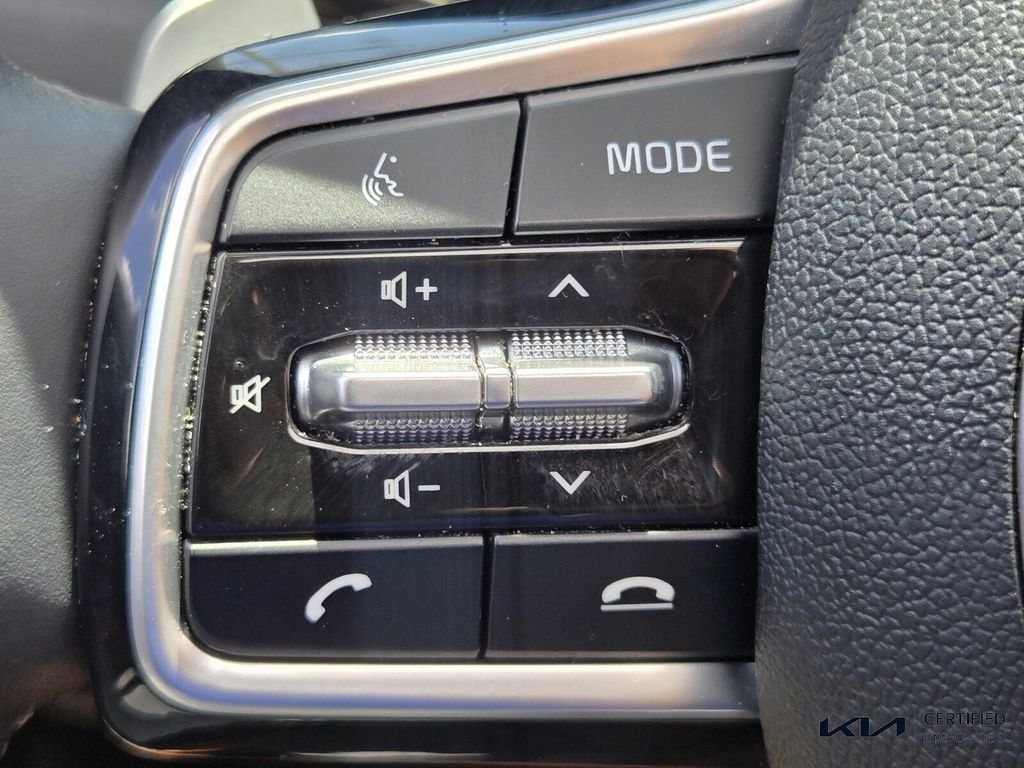 Certified 2023 Kia Sorento SX Prestige AWD/4WD image 34