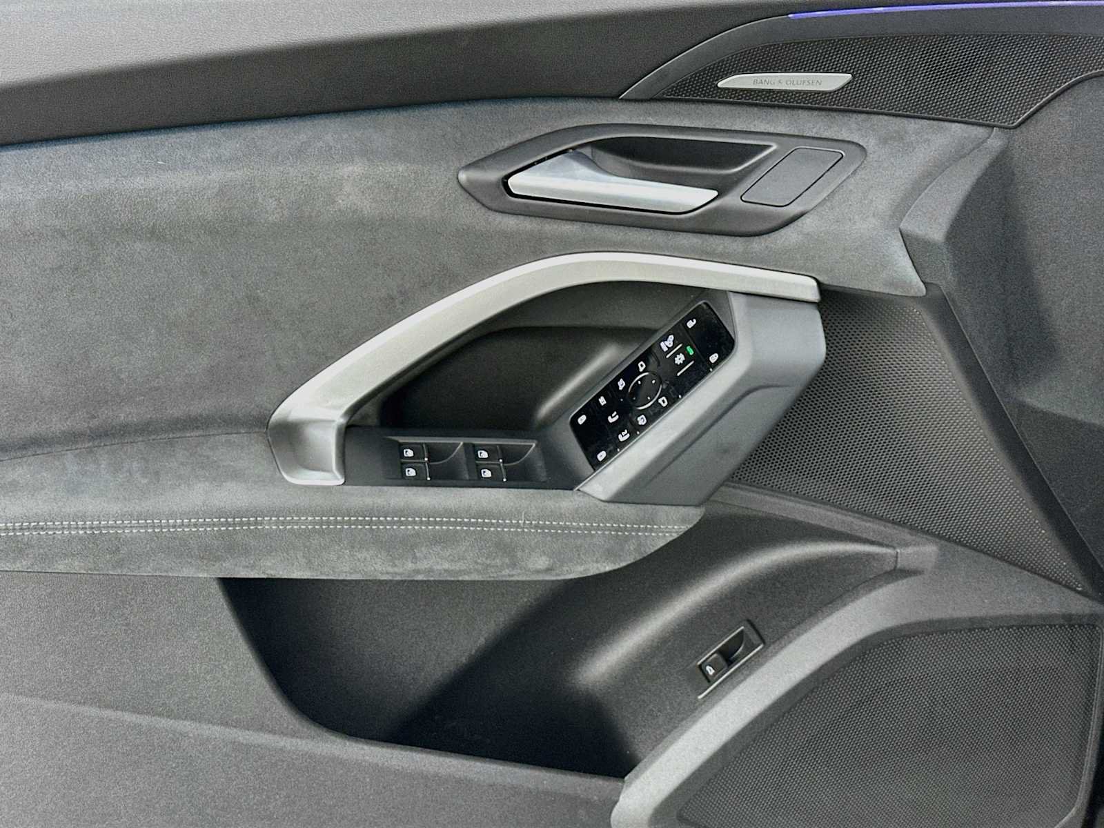 New 2026 Audi SQ5 Premium Plus AWD/4WD image 16