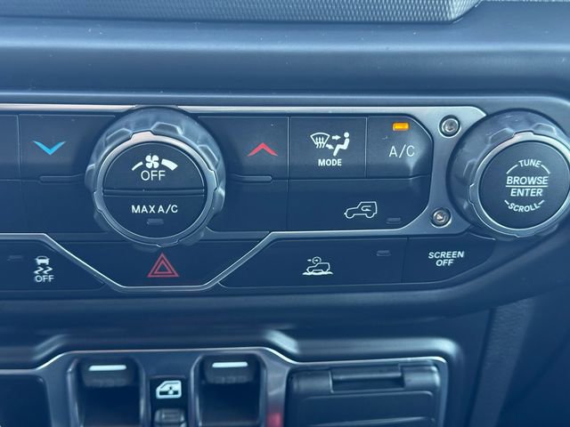 Certified 2022 Jeep Gladiator Sport AWD/4WD image 34