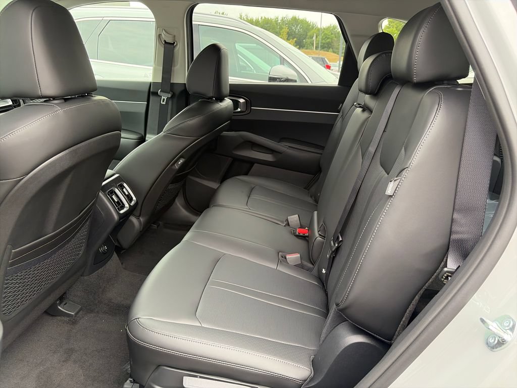 New 2026 Kia Sorento S AWD/4WD image 19
