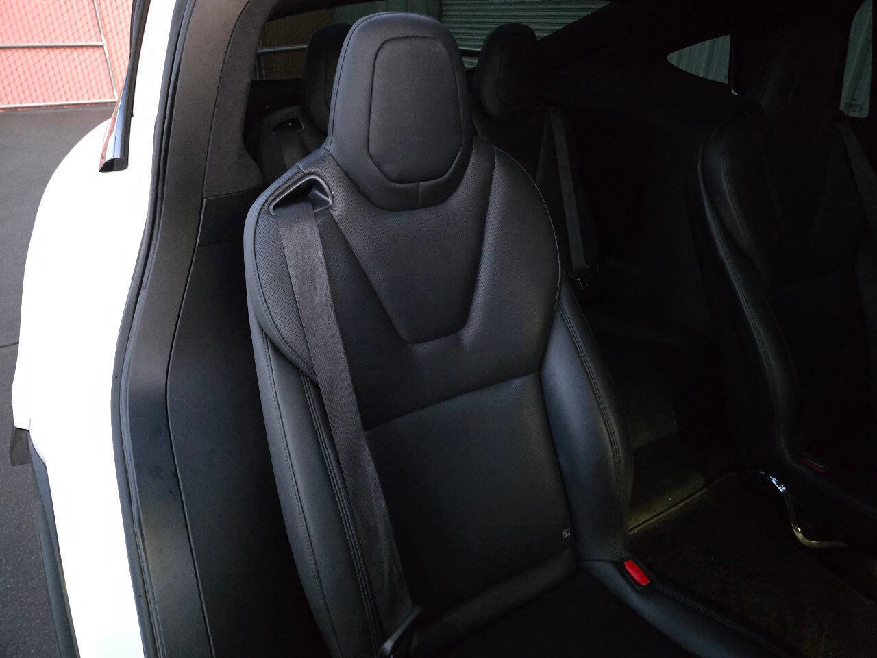 Used 2022 Tesla Model X Base AWD 4dr SUV image 26