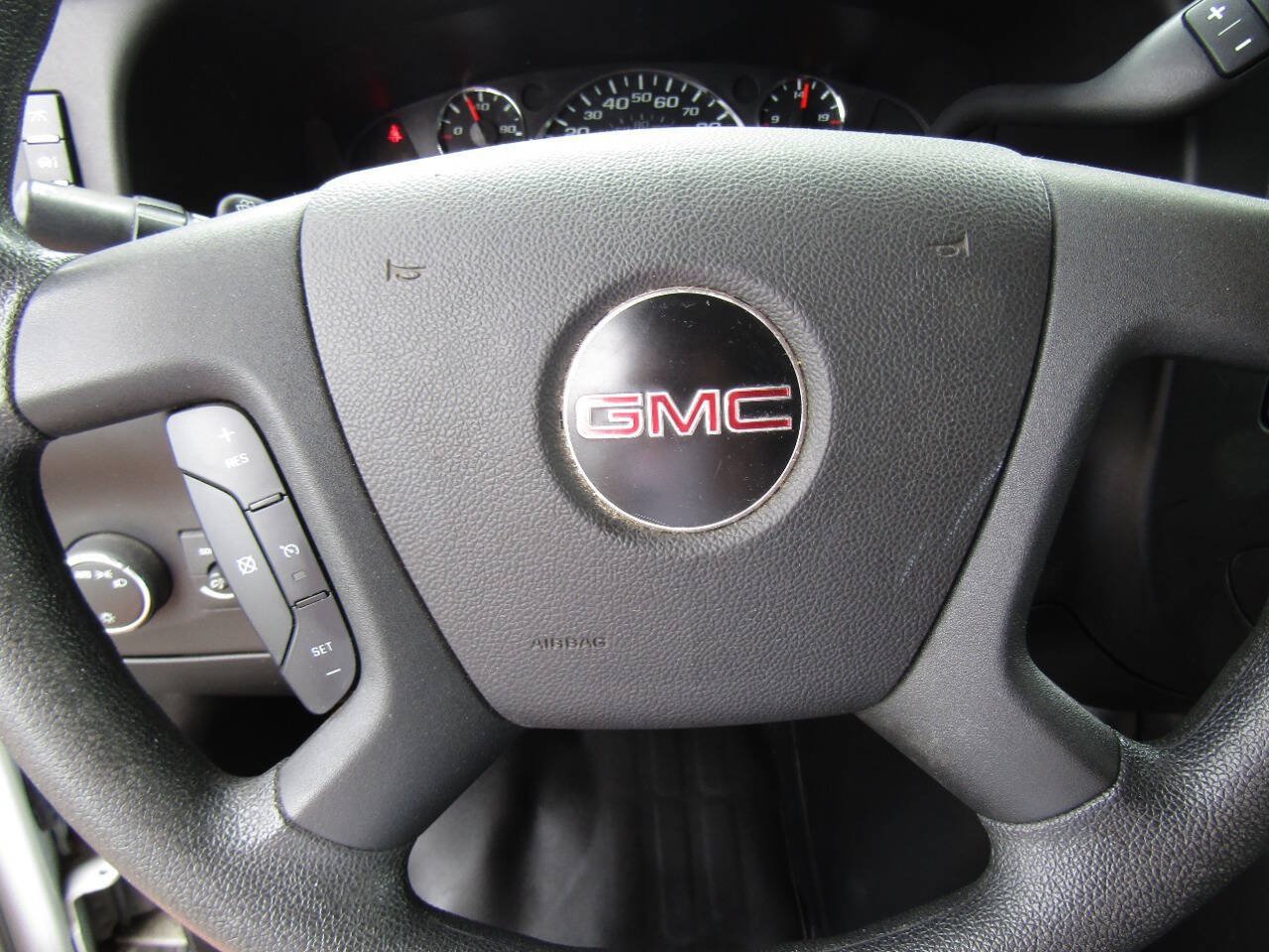 Used 2018 GMC Savana 2500 w/ Driver Convenience Package RWD image 15