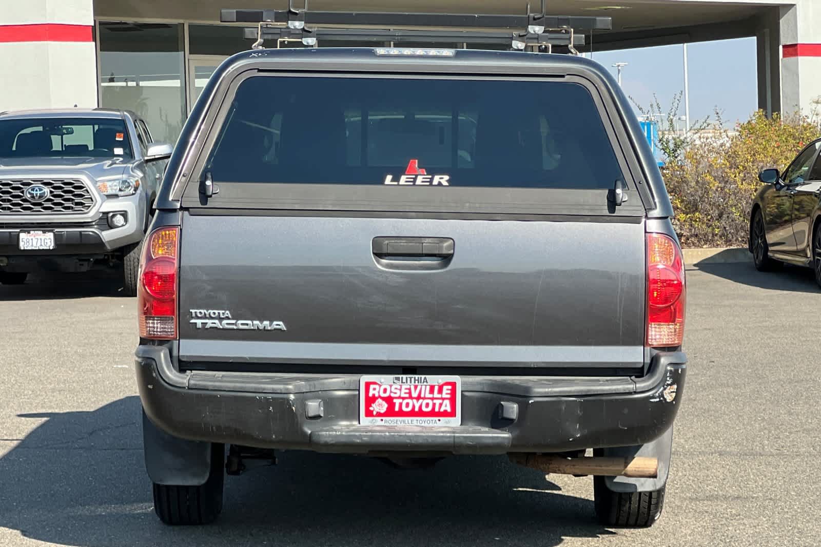 Used 2012 Toyota Tacoma 2WD Access Cab image 8