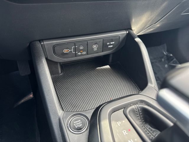 Used 2025 Kia K4 FWD image 24