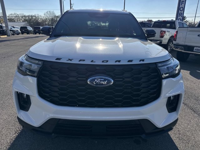 New 2026 Ford Explorer ST-Line w/ Premium Package RWD image 2