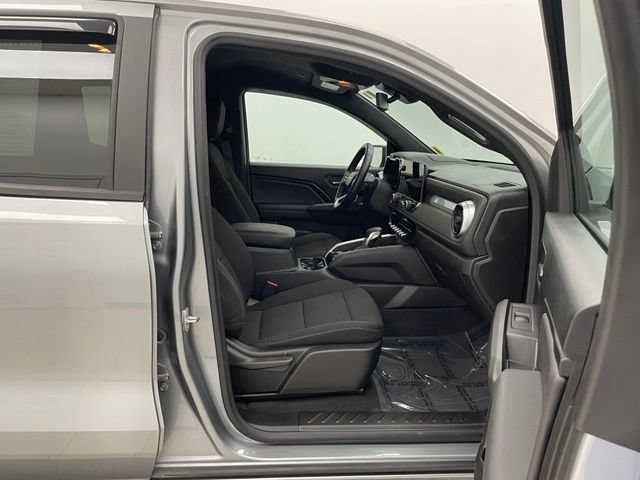Used 2023 Chevrolet Colorado LT w/ LT Convenience Package II AWD/4WD image 16