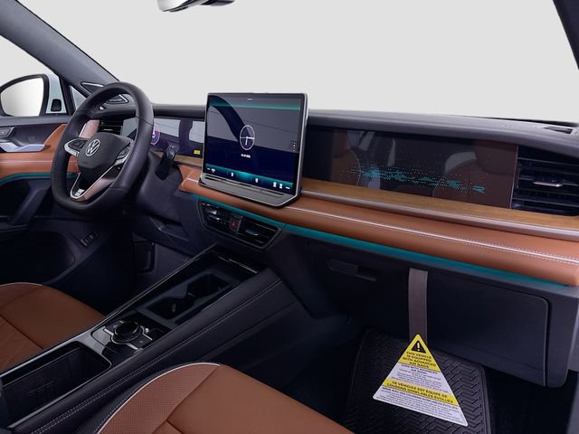 New 2026 Volkswagen Tiguan SEL R-Line AWD/4WD image 30