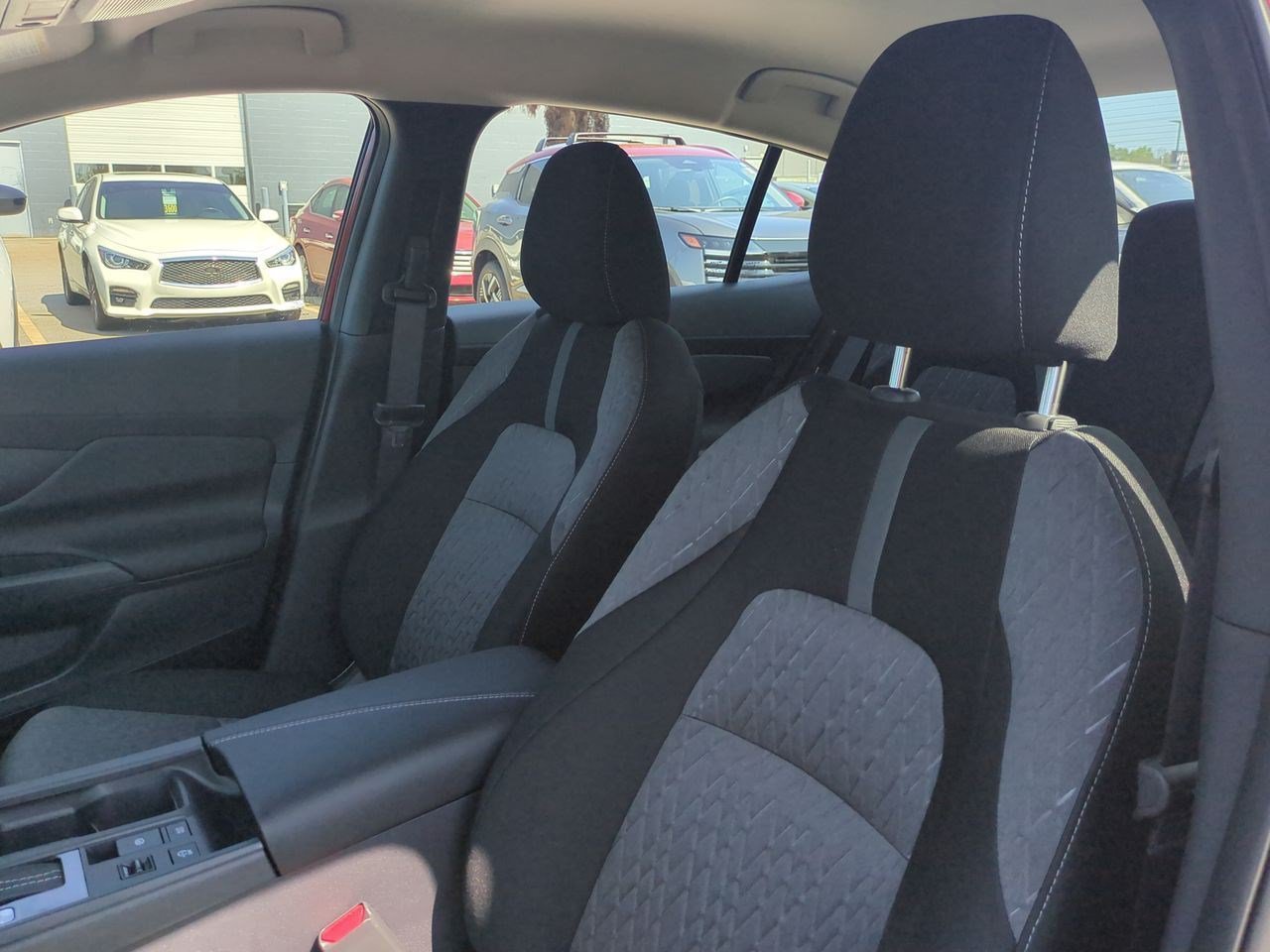 New 2026 Nissan Sentra SV w/ Floor Mat Package FWD image 15