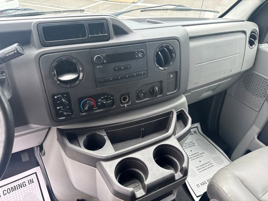 Used 2014 Ford E-350 and Econoline 350 XL w/ Power Windows & Locks Group RWD image 29