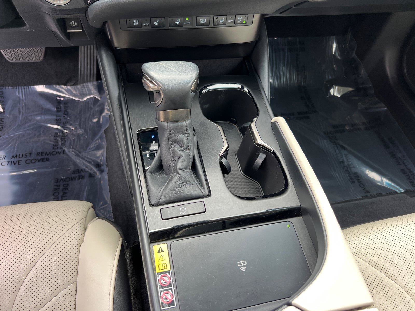 Certified 2024 Lexus ES 350 w/ Technology Package FWD image 31