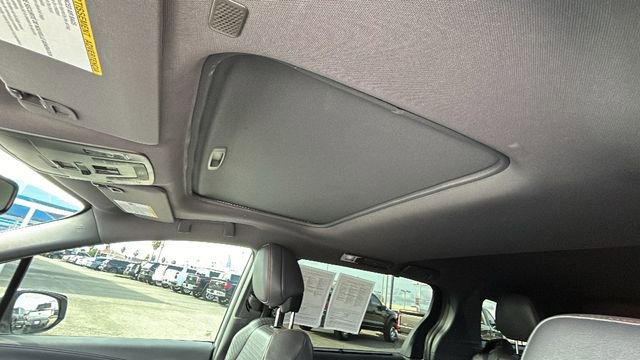 Used 2024 Toyota Sienna XSE w/ XSE Plus Package image 25