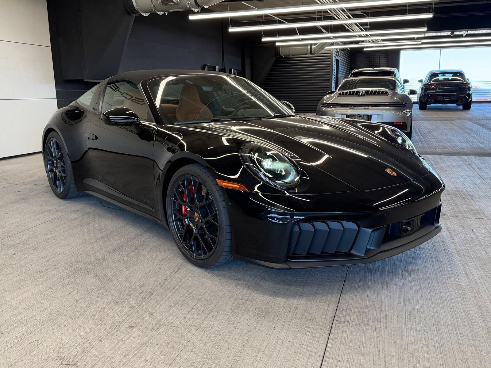 Used 2026 Porsche 911 Targa 4 GTS AWD/4WD image 6