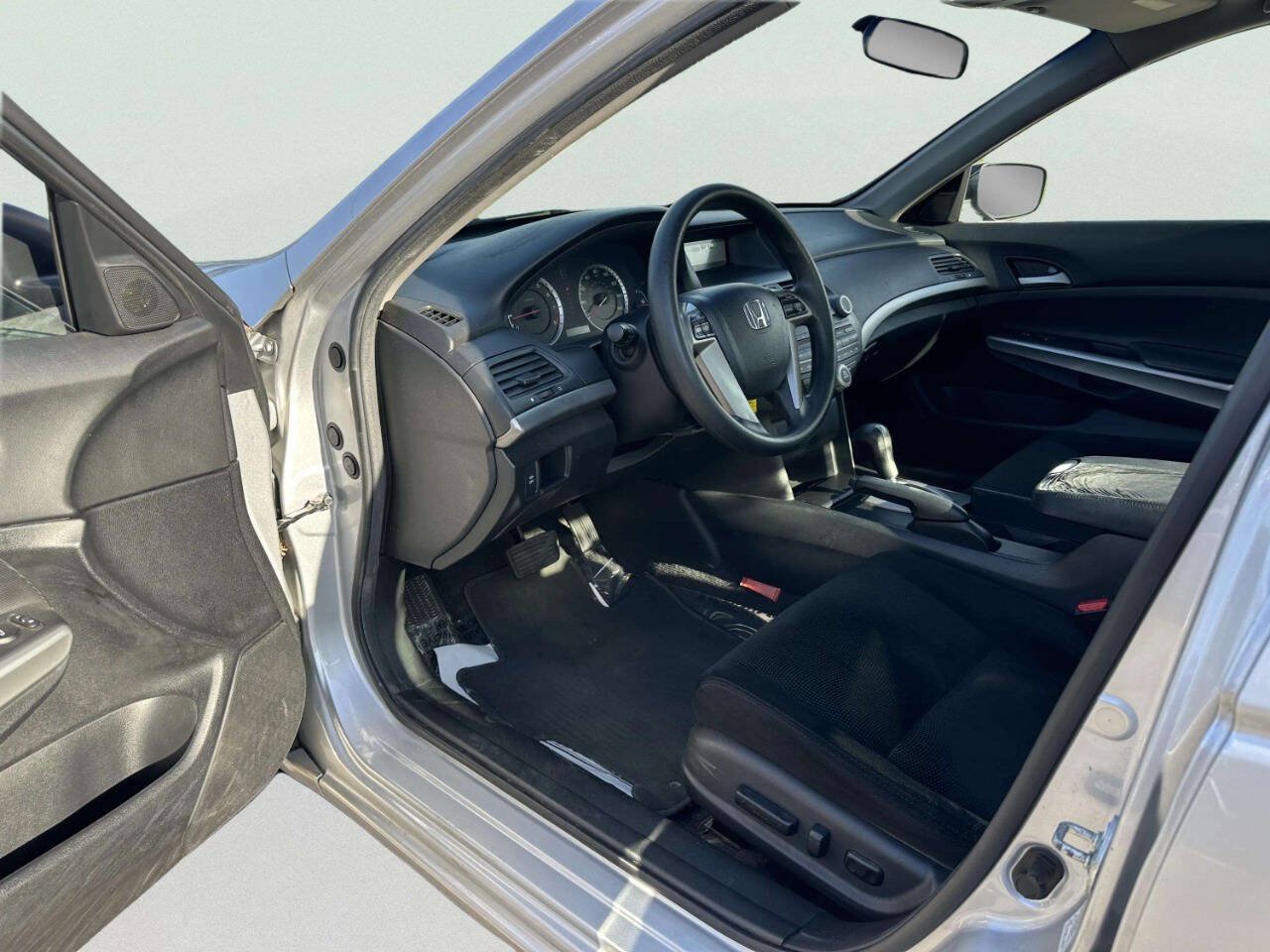 Used 2010 Honda Accord EX image 13