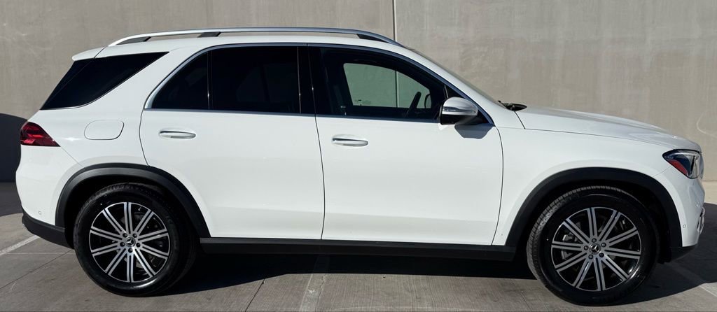 Used 2026 Mercedes-Benz GLE 350 4MATIC image 3