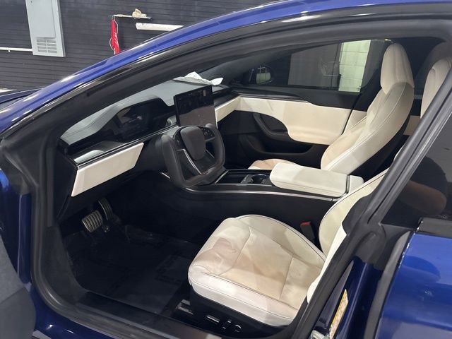 Used 2022 Tesla Model S Plaid image 10