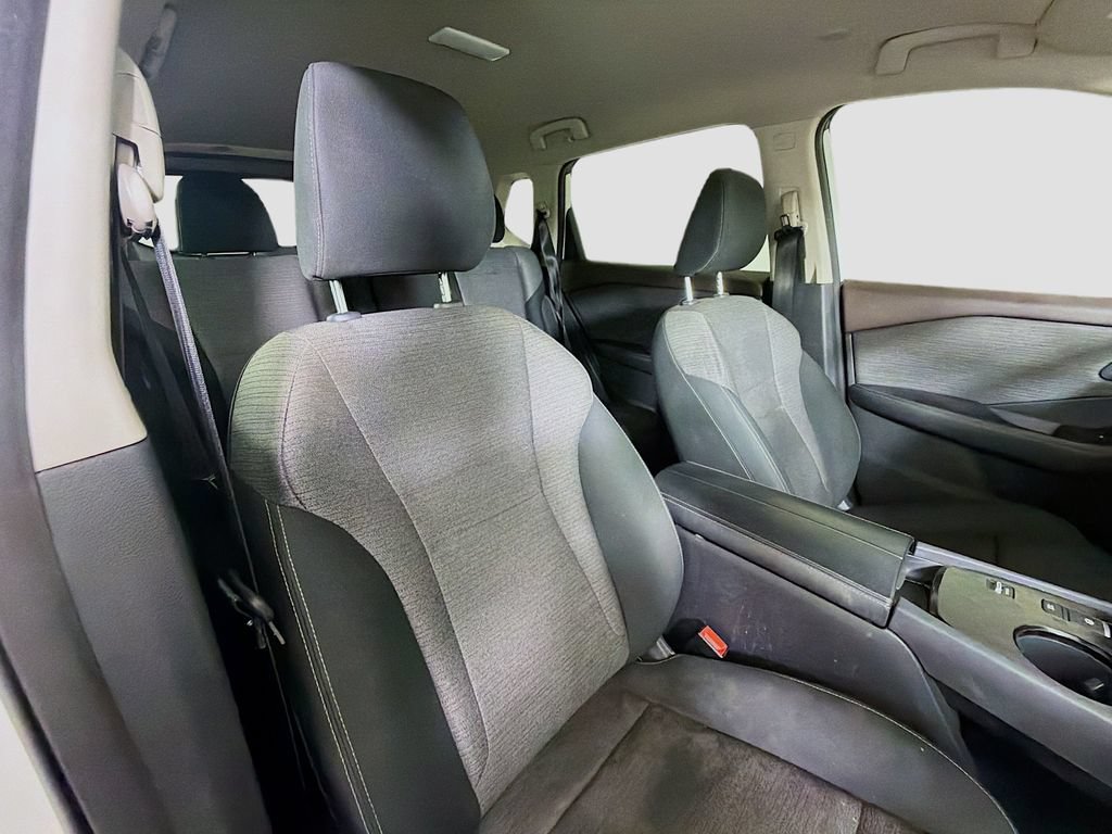 Used 2022 Nissan Rogue SV FWD image 28