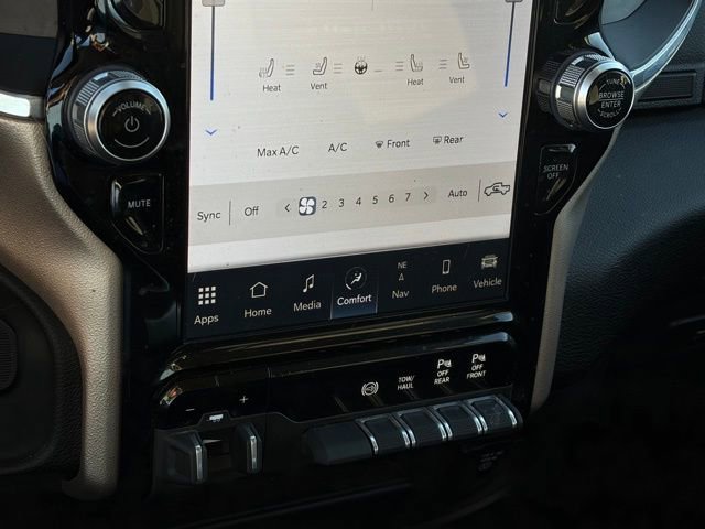 Used 2024 RAM 2500 Laramie image 20