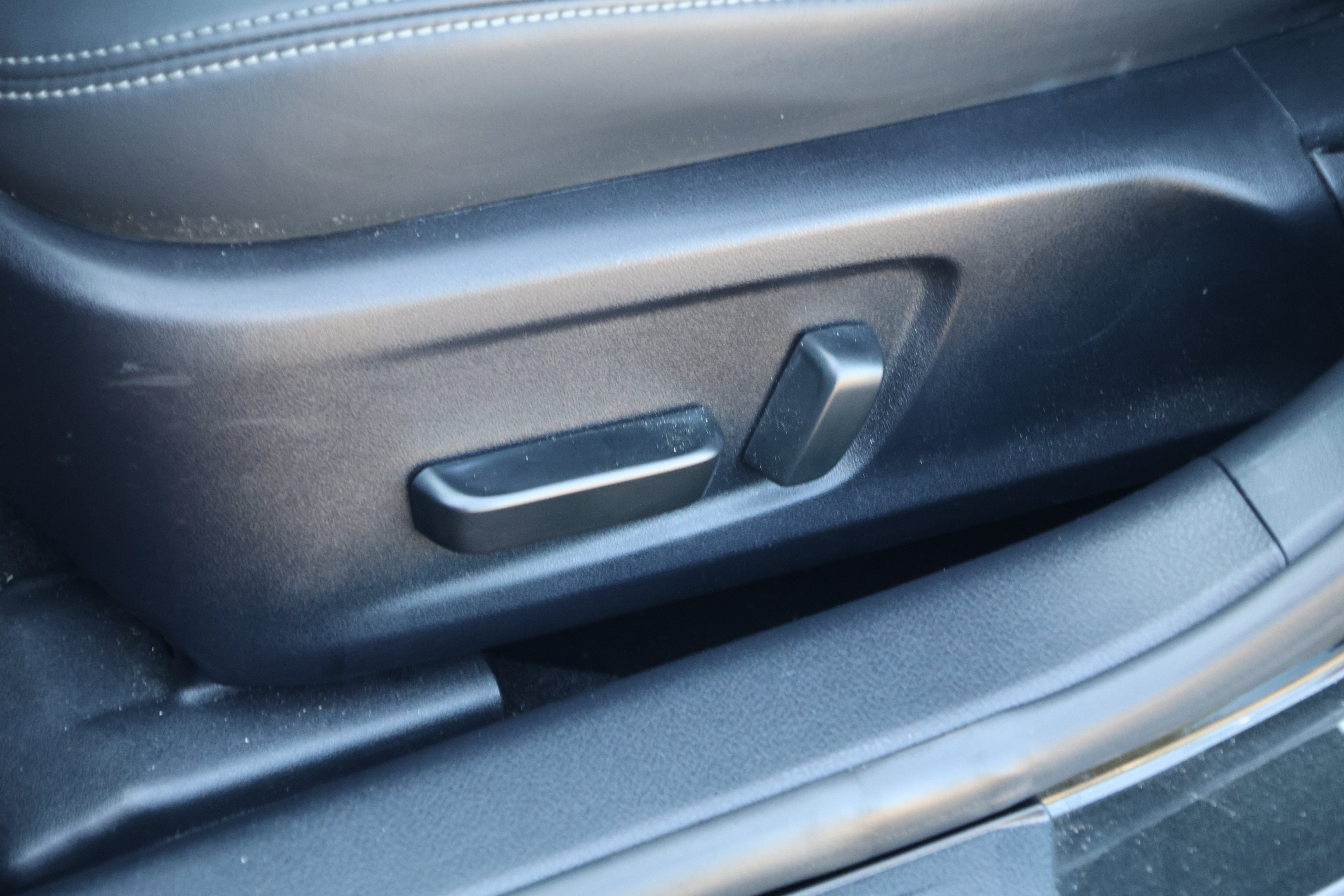 Used 2024 Lexus IS 350 F Sport RWD image 33