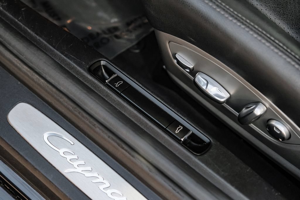 Used 2014 Porsche Cayman RWD image 35