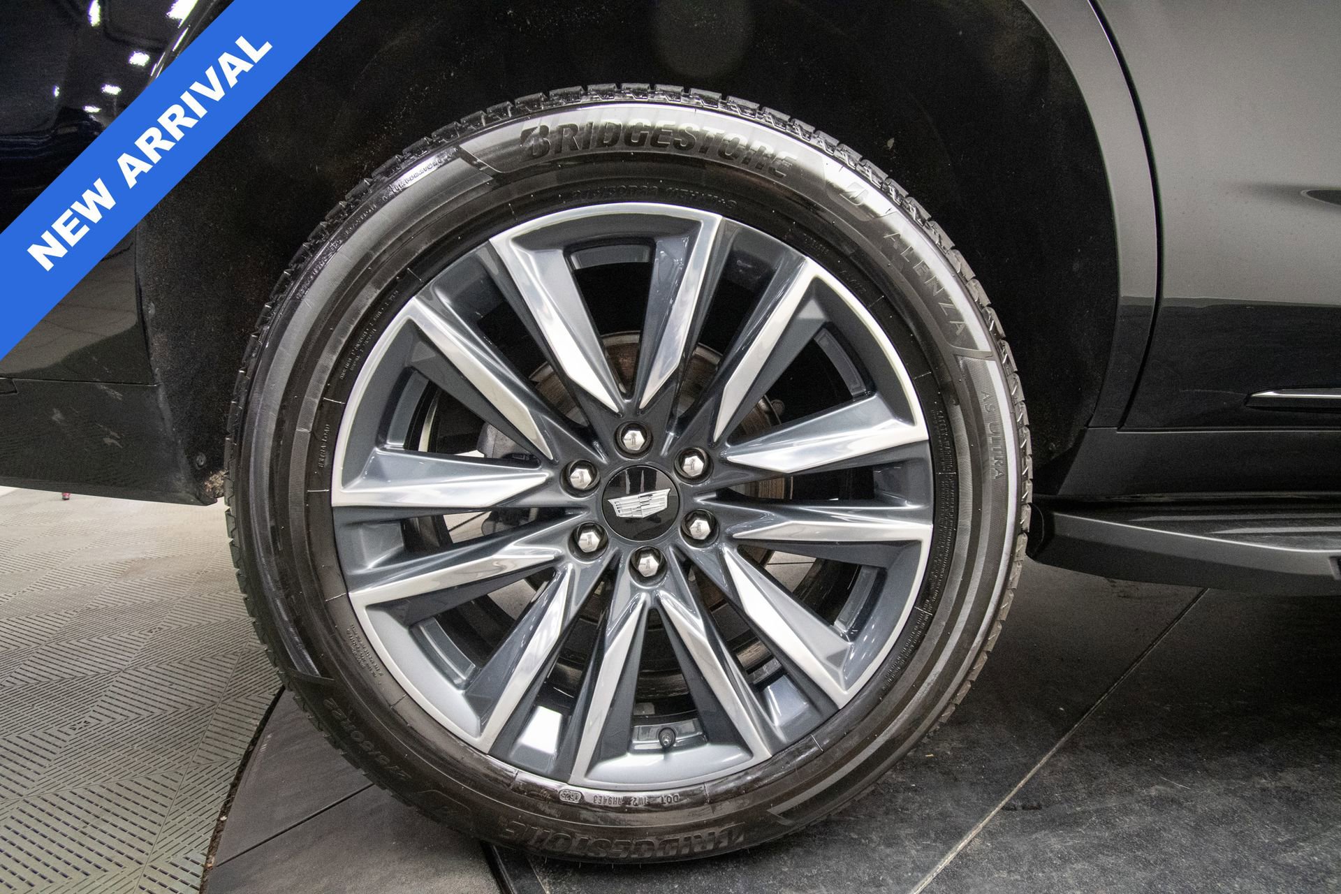 Used 2024 Cadillac Escalade Sport image 32