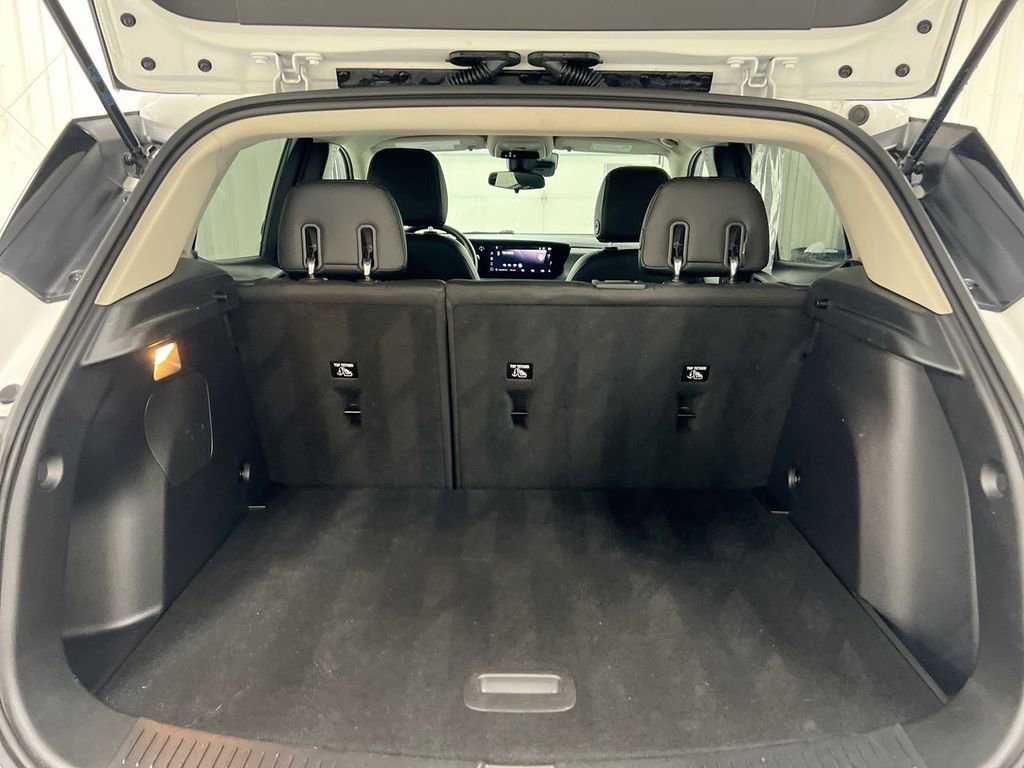 Used 2024 Buick Encore GX Sport Touring image 23