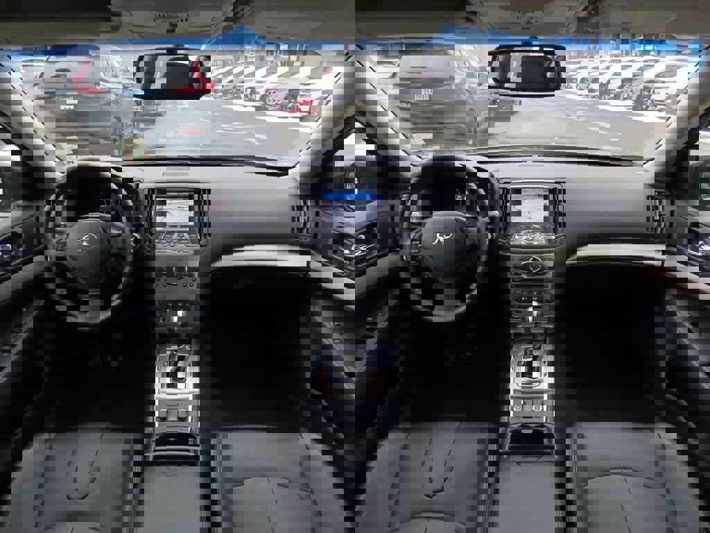 Used 2015 INFINITI Q40 AWD w/ Navigation Package image 20