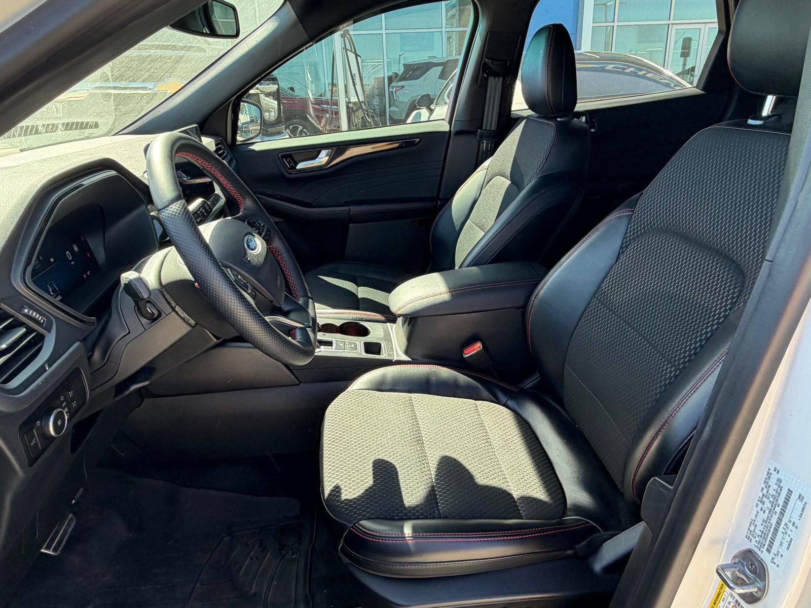 Used 2023 Ford Escape ST-Line Elite image 8