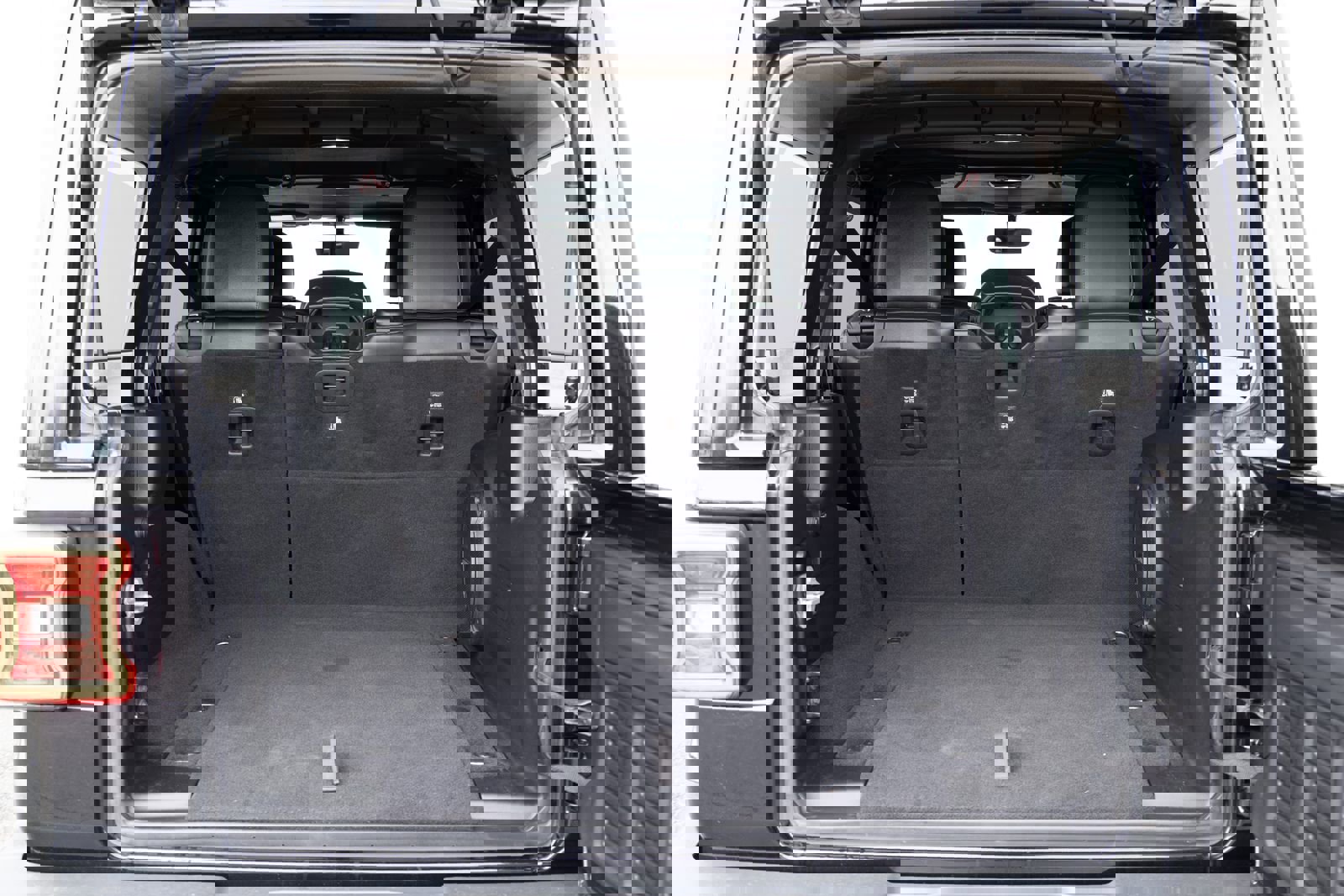 Used 2018 Jeep Wrangler Unlimited Sahara w/ Uconnect 4C Nav & Sound Group image 21