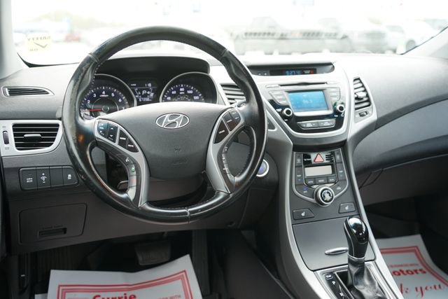 Used 2016 Hyundai Elantra Limited FWD image 9