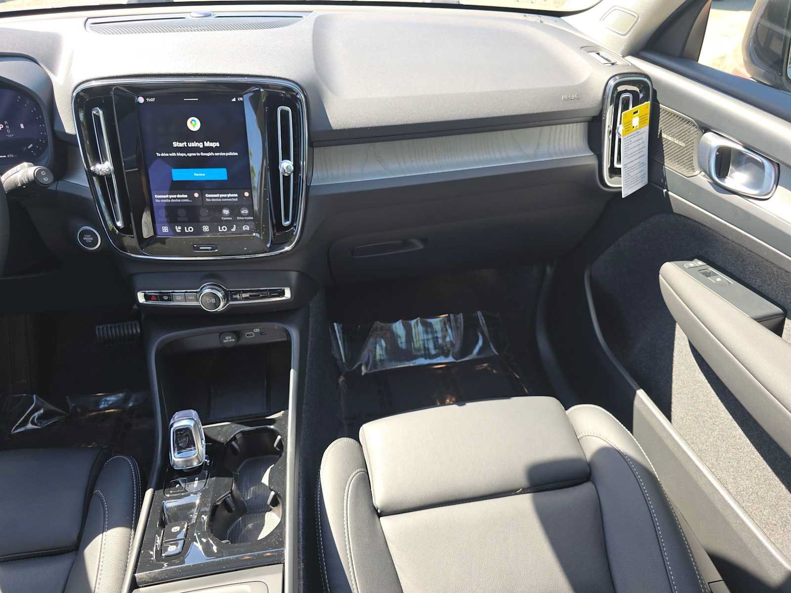 Used 2026 Volvo XC40 B5 Plus w/ Climate Package AWD/4WD image 18