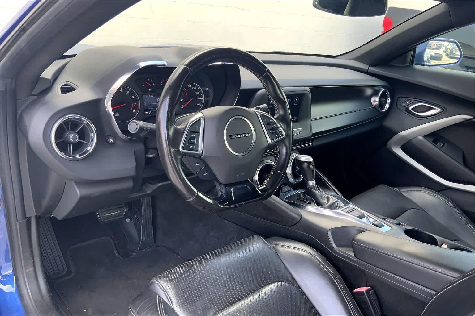 Used 2019 Chevrolet Camaro LT RWD image 2
