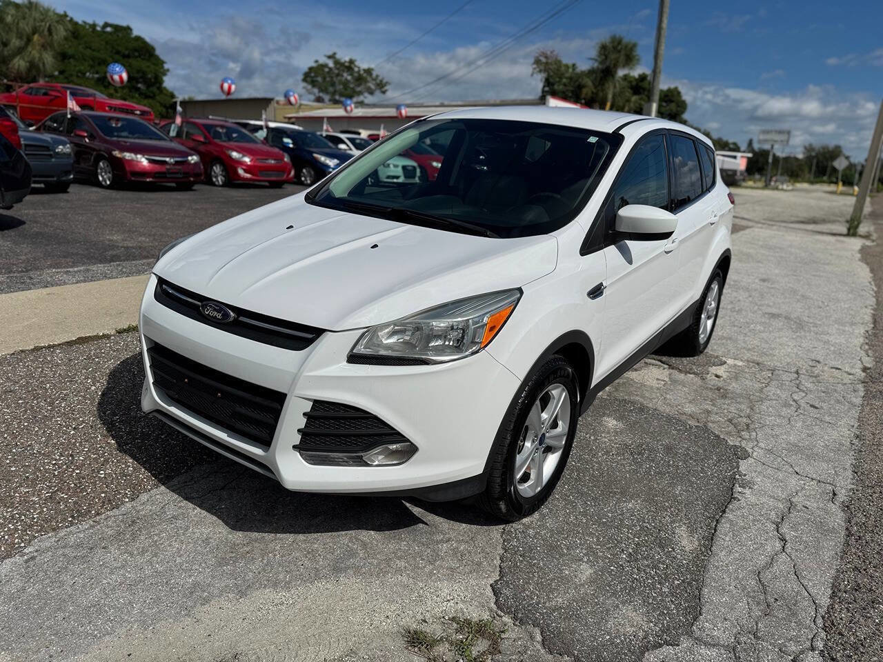 Used 2014 Ford Escape SE image 4