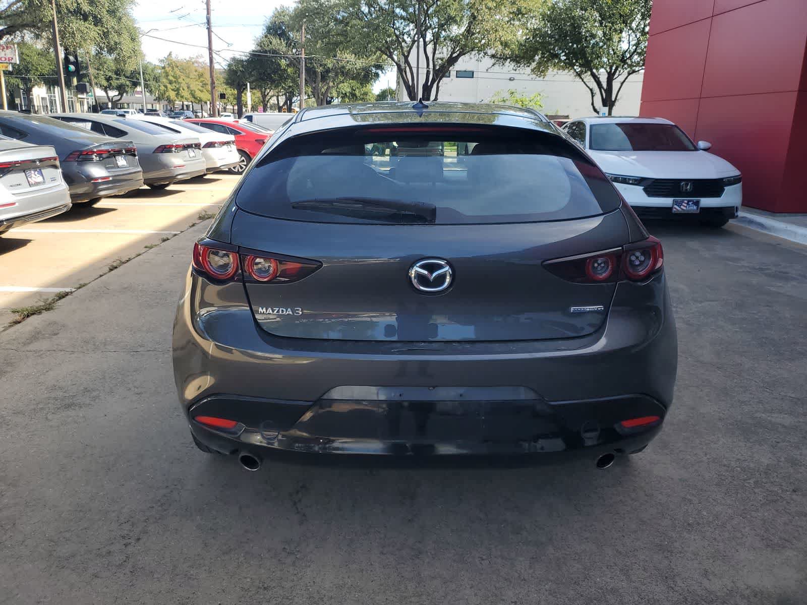 Used 2019 MAZDA MAZDA3 Hatchback FWD image 5