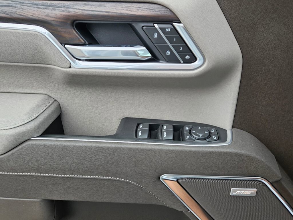New 2026 GMC Sierra 1500 SLT image 27