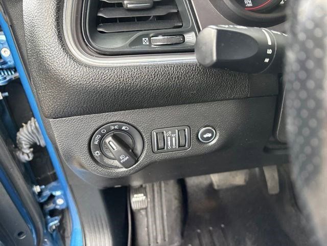 Used 2022 Dodge Challenger GT w/ Driver Convenience Group AWD/4WD image 18