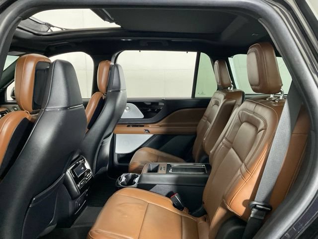 Used 2022 Lincoln Aviator Reserve w/ Equipment Group 201A AWD/4WD image 34